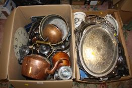 TWO TRAYS OF ASSORTED METALWARE TO INCLUDE A COPPER KETTLE, TWIN HANDLED SERVING TRAYS ETC
