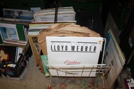 A QUANTITY OF VINTAGE LP RECORDS AND 7
