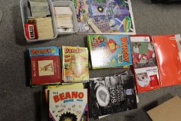 A QUANTITY OF CHILDREN'S ANNUALS, COLLECTORS CARDS ETC