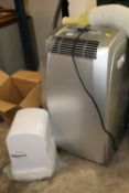 A DELONGHI DEHUMIDIFIER TOGETHER WITH A MINI FRIDGE (2) - HOUSE CLEARANCE