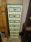A SMALL MODERN PAINTED SEVEN DRAWER CHEST H-97 W-28 CM