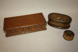A FLORALLY INLAID MAHOGANY TRINKET BOX TOGETHER WITH A CARVED OAK MUSIC BOX AND A STRING BOX