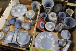 TWO TRAYS OF WEDGWOOD JASPERWARE TO INCLUDE CANDLESTICKS, CUPS AND SAUCERS ETC