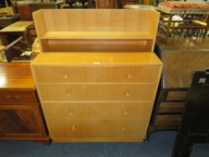 A VINTAGE UTILITY OAK CHEST OF DRAWERS W-104 CM