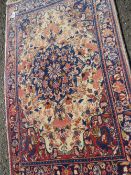 A MODERN PERSIAN WOOLLEN RUNNER RUG 99 X 64 CM