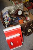 A BOX OF ASSORTED SUNDRIES TO INCLUDE A MANTLE CLOCK, BAROMETER ETC