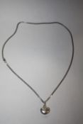 A SILVER HEART PENDANT ON CHAIN - APPROX WEIGHT 12.1G