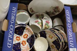 A BOX OF ASSORTED CHINA TO INCLUDE VICTORIA CHINA AND GAUDY WELSH TYPE CHINA