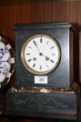 A VINTAGE SLATE AND MARBLE MANTEL CLOCK HEIGHT - 25CM WIDTH -20.5CM