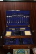 AN OAK CASED CANTEEN OF EDWIN BLYDE & CO CUTLERY