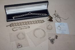A COLLECTION OF SILVER JEWELLERY TO INCLUDE BRACELETS, EARRINGS ETC