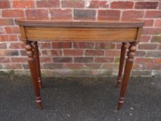 A 19TH CENTURY FOLD-OVER TEA TABLE W-85 CM