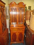 A SLIM YEW WOOD AND INLAID DOUBLE DOMED GLAZED BOOKCASE H-186 CM W-66 CM