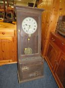 A VINTAGE OAK CASED 'GLEDHILL BROOK' TIME RECORDING CLOCK H-122 CM