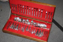 A CANTEEN OF SILVER PLATED 'EETRITE' KINGS PATTERN CUTLERY