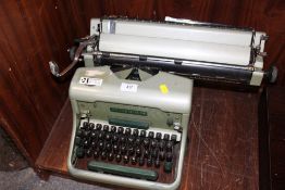 A VINTAGE 66 IMPERIAL 66 TYPEWRITER