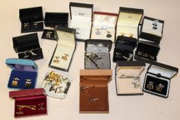 A COLLECTION OF BOXED AND UNBOXED CUFFLINKS TO INCLUDE ARMANI STYLE AND MONT BLANC STYLE EXAMPLES