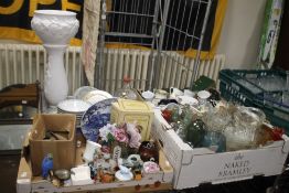 FOUR TRAYS OF CERAMICS AND GLASSWARE (TRAYS NOT INCLUDED)