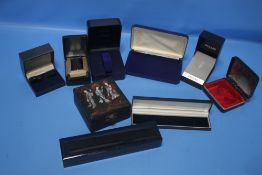 A QUANTITY OF EMPTY WATCH BOXES TO INCLUDE AN ORIENTAL STYLE EXAMPLE