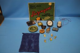 A QUANTITY OF COLLECTABLES TO INCLUDE ADVERTISING ITEMS, EDWARD III HANKERCHIEF, PADLOCK AND KEY