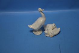 A NAO GOOSE AND A NAO DUCK GROUP (2)¦Condition Report:No obvious damage or restoration¦