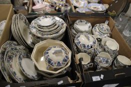 TWO TRAYS OF DOULTON 'NANKIN' TEA & DINNERWARE, APPROX. 90 PIECES SOME WITH CHIPS AND CRACKS (