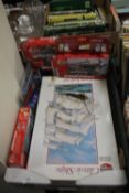 A QUANTITY OF AIRFIX TO INCLUDE BOXED MODELS OF THE CUTTY SARK, SUPER MARINE SPITFIRE, ETC.