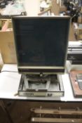 A MICROFICHE VIEWER