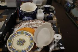 TWO TRAYS OF CERAMICS TO INCLUDE VASES, PLATES, LE CRUESET DISH ETC.