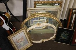 FOUR ASSORTED MIRRORS THE LARGEST 66 X 39 CM TOGETHER TWO PICTURES