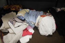 A QUANTITY OF ASSORTED CLOTHING TO INCLUDE MONSOON, LACOSTE, CALVIN KLEIN, ETC.