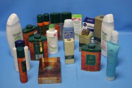 A QUANTITY OF BATHROOM PRODUCTS INCLUDING 'TWEED', ETC.