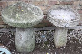 A LARGE STONEWARE MUSHROOM - H 71 CM, TOGETHER WITH A BIRDBATH WITH DAMAGE