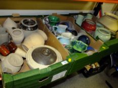 THREE TRAYS OF CERAMICS AND STONEWARE TO INCLUDE A TRAY OF JUGS