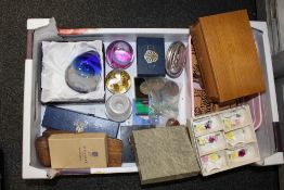A BOX OF COLLECTABLES TO INCLUDE GLASS PAPER WEIGHTS, COINS ETC