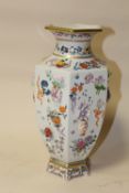 A FRANKLIN MINT 'VASE OF ONE HUNDRED FLOWERS ' BY DAWEN WANG, H 30.5 CM