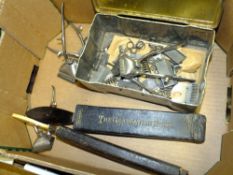 A BOX OF VINTAGE HAIR CLIPPERS TOGETHER WITH TO VINTAGE STROPS