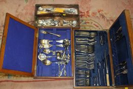 A QUANTITY OF ASSORTED CUTLERY TO INCLUDE TWO PART CANTEENS