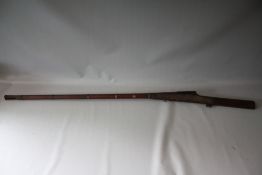 A 19TH CENTURY OTTOMAN MATCHLOCK RIFLE, overall L 158.50 cm