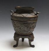 A CHINESE BRONZE TYPE KORO, H 28.5 cm