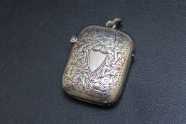 A HALLMARKED SILVER VESTA, approx weight 24g, H 4.5 cm