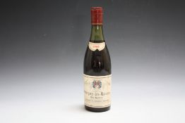 1 BOTTLE OF SAVIGNY LES BEAUNE 'LES GUETTES' MAISON M DOUDET NAUDIN 1969, top shoulder