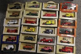 A TRAY OF BOXED DIE CAST MODEL TOY CARS AND VEHICLES TO INCLUDE LLEDO, CLASSIC CARS, DAYS GONE BY,