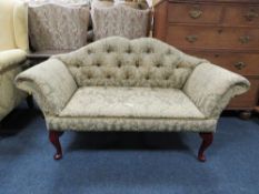 A MODERN UPHOLSTERED CHAISE LONGUE