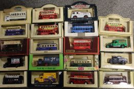 A TRAY OF BOXED DIE CAST MODEL TOY CARS AND VEHICLES TO INCLUDE VANGUARDS, MATCHBOX, DAYS GONE BY