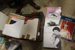 A COLLECTION OF VINTAGE COMMEMORATIVE MAGAZINES AND NEWSPAPERS TO INCLUDE THE ILLUSTRATED LONDON