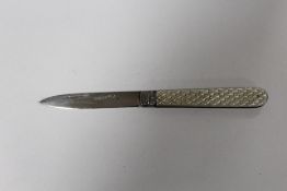 A HALLMARKED SILVER MOTHER OF PEARL HANDLED PEN KNIFE BY JAMES DICKSON AND SONS 1876 WITH LEATHER