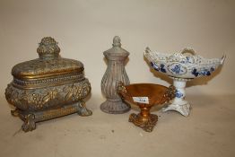 A MODERN GILDED RESIN LIDDED CASKET TOGETHER WITH A SMALL COMPORT, A CERAMIC EXAMPLE ETC (4)