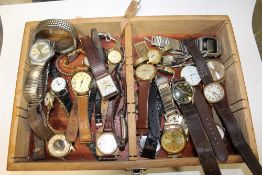 A QUANTITY OF VINTAGE AND MODERN WRIST WATCHS TO INCLUDE AN INGERSOL VALIANT EXAMPLE