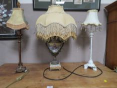 THREE ASSORTED TABLE LAMPS WITH SHADES TALLEST OVERALL H-59 CM (3)